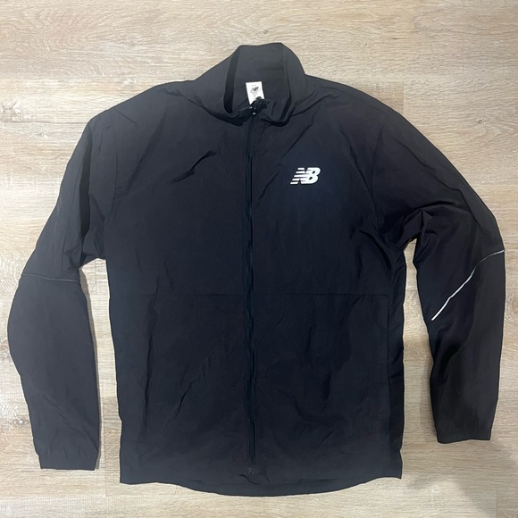 New Balance running jacket - Picture 1 of 7